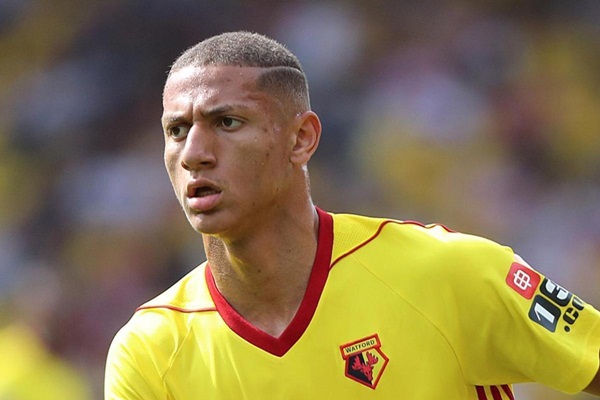 Richarlison là cái tên được chọn thay thế Anthony Martial.