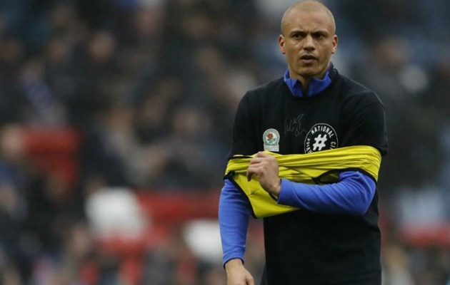 Ở tuổi 38, Wes Brown vẫn đang chinh chiến tại giải VĐQG Ấn Độ.