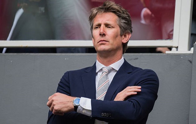 Van Der Sar đang đảm nhiệm vị trí Giám đốc điều hành tại Ajax.