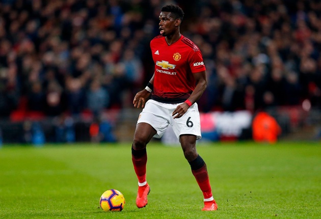M.U vẫn đang ráo riết tìm người thay Pogba.