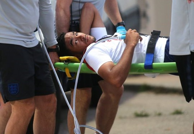 Reece James đối mặt với nguy cơ nghỉ thi đấu dài hạn.