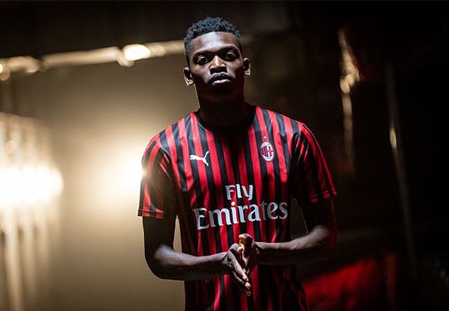 Sau mùa giải ấn tượng tại LOSC Lille, tiền đạo cắm Rafael Leao đã được AC Milan chiêu mộ. Tuy nhiên, sẽ không ai muốn anh thể hiện bộ mặt thất vọng giống như Andre Silva.