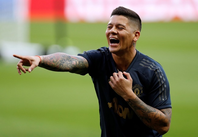 Cơ hội cho Marcos Rojo tại sân Old Trafford vẫn còn.