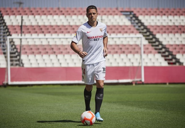 Javier "Chicharito" Hernandez vừa đến với Sevilla sau khi chia tay West Ham United. Anh cũng có 1 pha lập công cho CLB xứ Andalusia tại đấu trường Europa League mùa này.