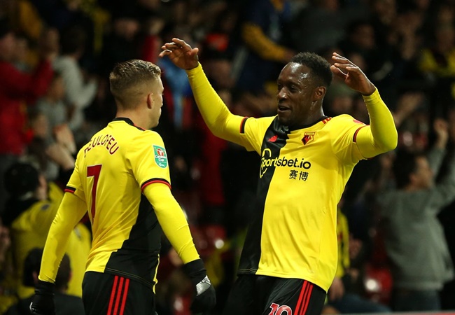 Danny Welbeck chọn Watford sau khi rời Arsenal. Anh vừa ghi bàn giúp đội nhà vượt qua Swansea City với tỉ số 2-1 ở vòng 3 Carabao Cup.