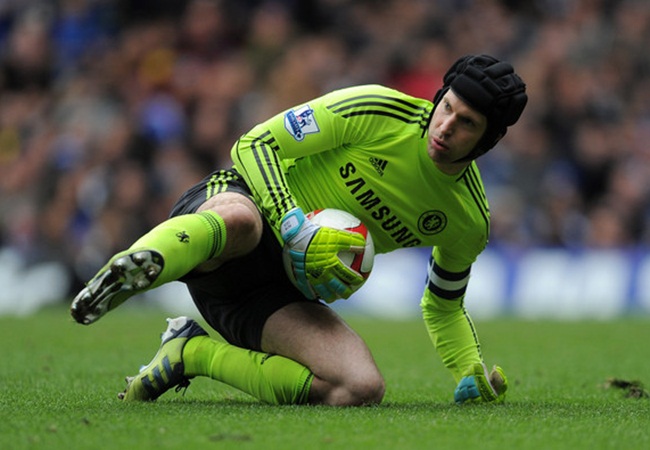 Thủ thành Petr Cech dù dưới thời của chiến lược gia nào vẫn luôn là sự lựa chọn hàng đầu tại sân Stamford Bridge.
