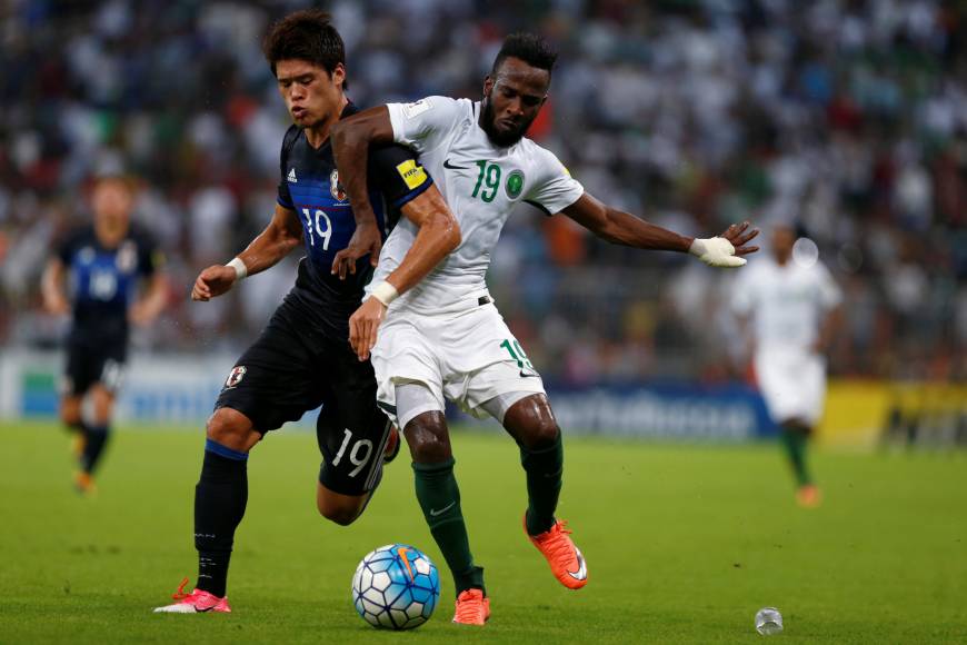 Fahad Al-Muwallad là chân sút đầy tiềm năng của Ả-Rập Saudi và đã ra sân tới 50 trận cho ĐTQG khi chỉ mới 25 tuổi. Tại VCK U23 châu Á năm 2016, anh cũng ghi bàn trong trận hòa 3-3 trước CHDCND Triều Tiên. Điểm nhấn lớn nhất sự nghiệp chàng trai sinh năm 1994 là việc gia nhập Levante theo dạng cho mượn hồi năm 2018.
