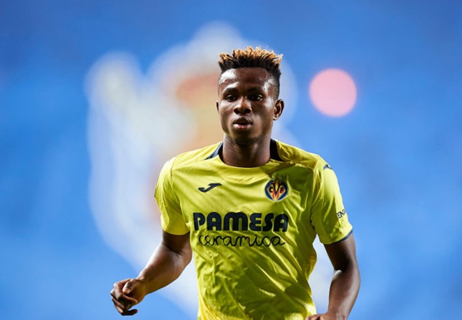 Borussia Dortmund vừa để Paco Alcacer gia nhập Villarreal. Tuy nhiên, đại diện của Bundesliga có thể "hút máu" ngược lại đối tác bằng việc chiêu mộ Samuel Chukwueze.