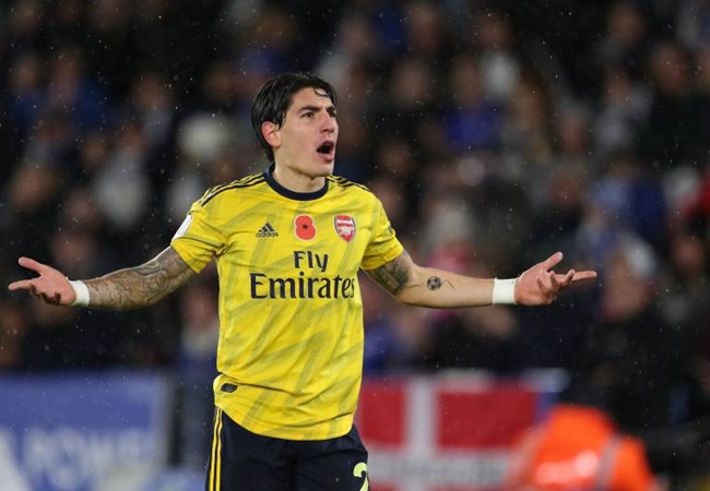 Năm 2011, Hector Bellerin rời lò La Masia để đến với Arsenal. Đó có thể là một trong những quyết định đúng đắn nhất, bỏi lẽ anh từng được xem là hậu vệ phải hàng đầu Premier League. Anh vẫn đang đầu quân cho Pháo thủ và hứa hẹn sẽ còn ra sân nhiều.