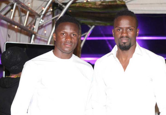 Trong hình chính là hai anh em ruột nhà Wanyama và ắt hẳn có khá ít CĐV biết được điều này. Victor (trái) từng là tiền vệ phòng ngự đáng chú ý của Premier League khi chơi cho Tottenham Hotspur. Trong khi đó, McDonald Mariga (phải) có mặt trên băng ghế dự bị của Inter Milan trong trận chung kết cúp C1 năm 2010. Khi ấy, Nerazzurri đã đánh bại Bayern Munich để lên ngôi.