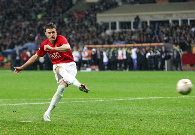 Michael Carrick là một trong những cái tên sút penalty ở đêm mưa Moscow năm ấy. Giờ đây, cựu tiền vệ Tottenham Hotspur đang là trợ lý của HLV Ole Gunnar Solskjaer.