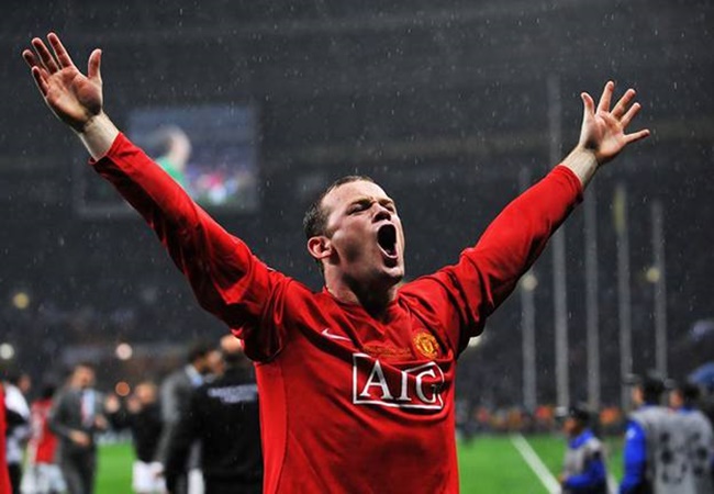 Trong khi đó, Wayne Rooney lại đang là cầu thủ kiêm trợ lý HLV tại Derby County.