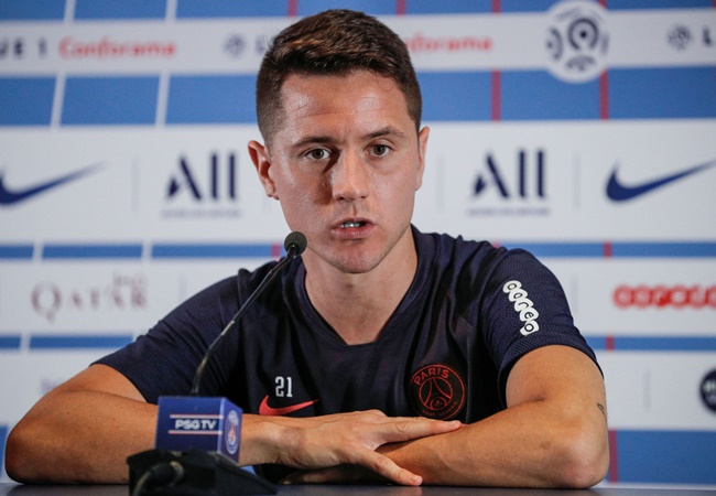Và cái tên để lại nhiều nuối tiếc nhất có lẽ là Ander Herrera. Bất đồng lương bổng để rồi phải chia tay M.U, anh lựa chọn PSG là bến đỗ tiếp theo. Nhưng dưới thời của Thomas Tuchel, cựu Quỷ đỏ chỉ được chơi 8 trận tại Ligue 1 mùa này.