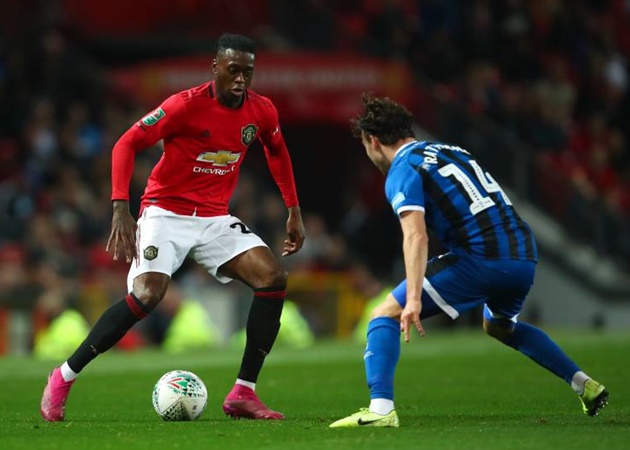 Aaron Wan-Bissaka chưa đóng góp nhiều cho khâu tấn công của M.U.