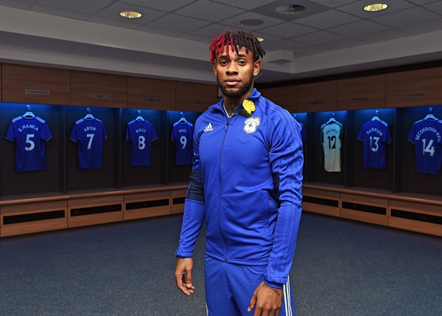 Leandro Bacuna thậm chí là cái tên trưởng thành từ lò đào tạo của FC Groningen. Sau này, anh chơi cho khá nhiều CLB của Anh và Xứ Wales như Aston Villa, Everton và Cardiff City.
