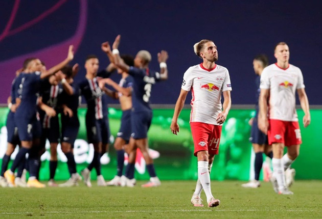 Trái ngược với đó là vẻ mặt vô cùng thất vọng của các cầu thủ đến từ Bundesliga.