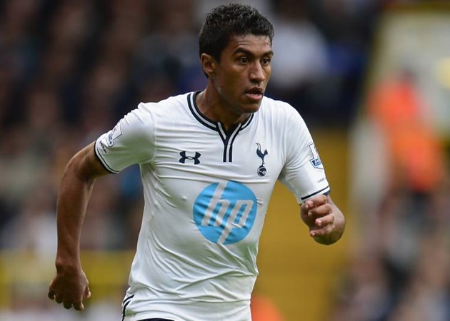 Paulinho đã chứng minh tài năng của mình khi gia nhập Guangzhou Evergrande. Đó là lí do vì sao anh được Barca chiêu mộ và thậm chí cầu thủ người Brazil đã cùng Blaugrana vô địch La Liga mùa 2018/19. Chỉ cần có thế, các CĐV đã quên mất tiền vệ 32 tuổi đã chơi tệ ở Tottenham Hotspur ra sao.