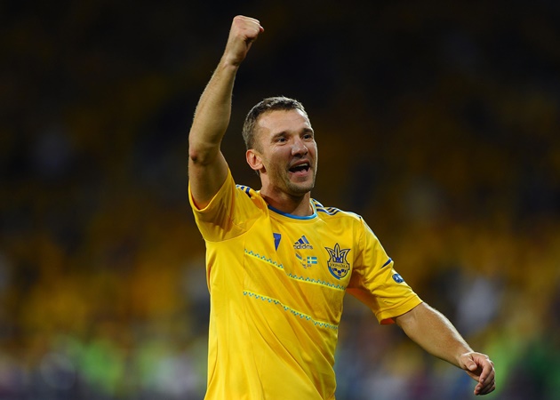 Andriy Shevchenko từng là sát thủ tại AC Milan với 175 bàn thắng cho Rossoneri. Và đó là lí do vì sao anh vẫn được đánh giá cao dù thất bại toàn tập tại Chelsea.