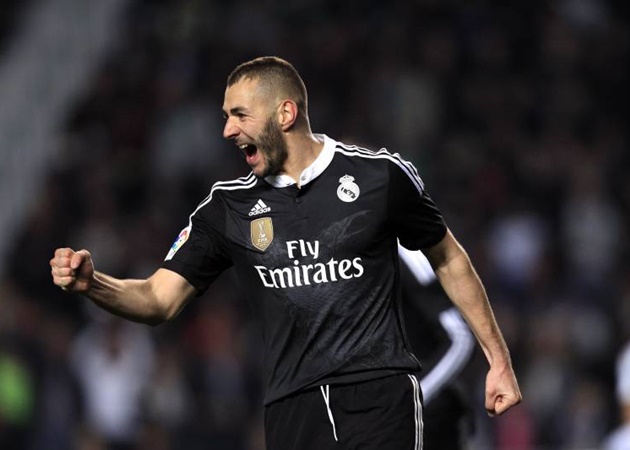 Cuối cùng, cái tên chơi ở vị trí trung phong chính là Karim Benzema.