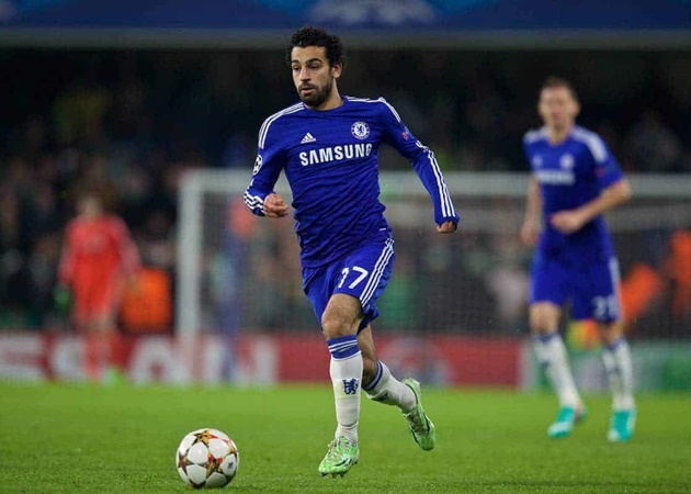 Gia nhập sân Stamford Bridge có thể xem là sai lầm của Mohamed Salah. Bởi lẽ, anh chỉ chơi 19 trận, ghi 2 bàn trước khi bị bán cho AS Roma. Đến mùa Hè 2017, tuyển thủ Ai Cập gia nhập Liverpool và cùng The Kop giành được 1 Champions League cùng 1 Ngoại Hạng Anh.