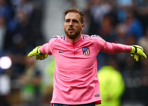 Thủ thành được đánh giá rất cao của Atletico Madrid, Jan Oblak xếp ở vị trí thứ 2 với mức lương 350.000 bảng/tuần.