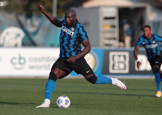 Có cùng thành tích với cựu tiền đạo Sevilla là Romelu Lukaku của Inter Milan. Mãi đến khi cập bến Nerazzurri, anh mới được đá penalty nhiều hơn so với khi còn chơi cho M.U.