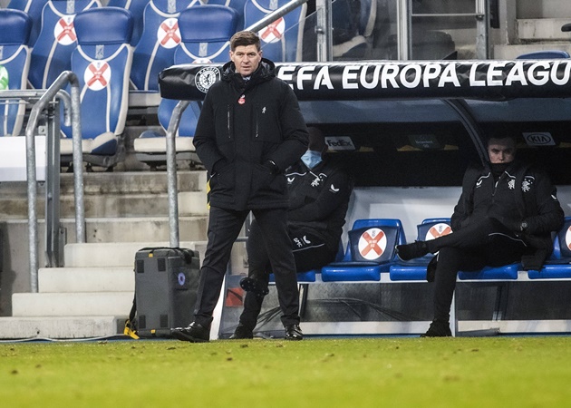 4. Với chiến thắng 2-0 trước Lech Poznan, Rangers của HLV Steven Gerrard đã nâng số trận bất bại của mình lên con số 28 tính trên mọi đấu trường (24 thắng và 4 hòa).