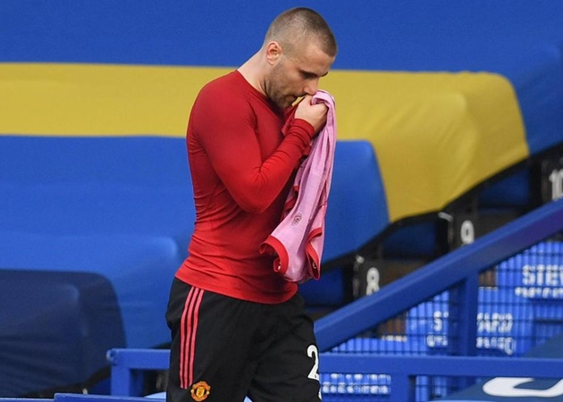 Nhìn Alex Telles lạc lõng, CĐV Quỷ đỏ có lẽ đang ước các chấn thương sẽ buông tha cho Luke Shaw để anh có thể ra sân thường xuyên.