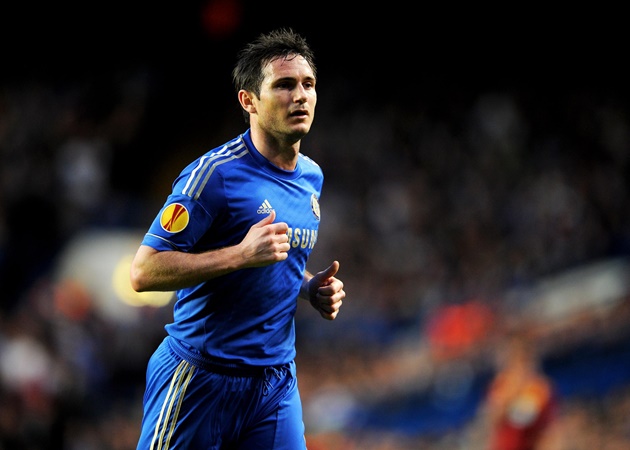 4. Trong khi đó, Frank Lampard cập bến Chelsea với mức giá vỏn vẹn 16 triệu euro. Tuy nhiên, "Super Frankie" đã ra sân tới 648 trận, ghi 210 bàn thắng và có 151 đường kiến tạo. Giờ đây, anh đang đóng vai trò là HLV trưởng của CLB Tây London.