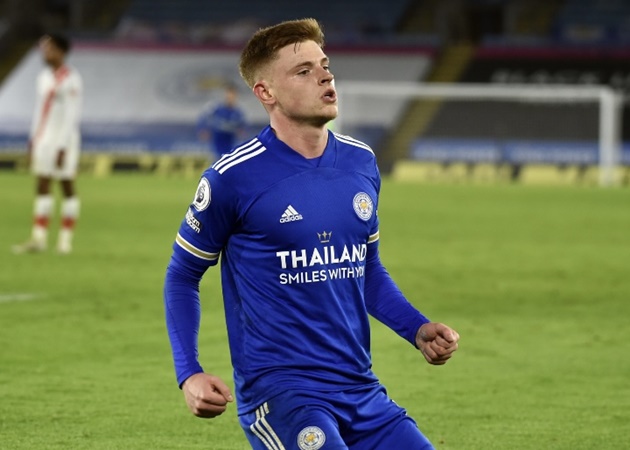 2. Harvey Barnes đã in dấu giày vào 5 bàn (4 pha lập công, 1 kiến tạo) trong 6 trận gần nhất ra sân. Nếu cứ chơi như hiện tại, ngày anh được gọi lên ĐTQG Anh sẽ không còn xa.