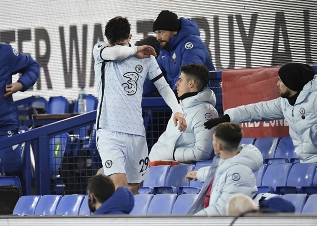9. CĐV Chelsea có lẽ đã "bó tay" với Kai Havertz khi anh chỉ tung ra 1 cú sút và tạo ra 1 cơ hội trong... 6 trận gần nhất ra sân tại Premier League.