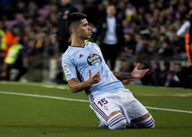 4. Thật bất ngờ khi Lucas Olaza đã có 3 pha kiến tạo cho Celta Vigo ở La Liga mùa này. Và nếu cứ duy trì phong độ như hiện tại, các CLB lớn có thể sẽ để mắt nhiều hơn đến hậu vệ trái thuộc biên chế Boca Juniors.