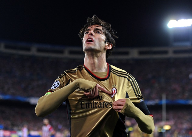 Trường hợp đỉnh cao không kém là Ricardo Kaka, người hầu như đã giành mọi danh hiệu mà một cầu thủ chuyên nghiệp mơ ước gồm Serie A, La Liga, Champions League, World Cup và Quả bóng Vàng.