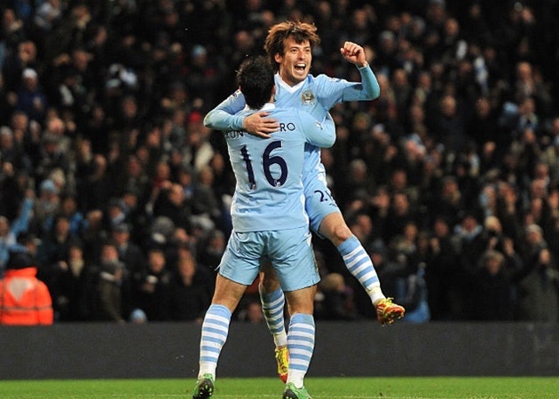 Trong khi đó, David Silva là người góp công lớn ở bàn san bằng tỷ số 2-2 của Manchester City.