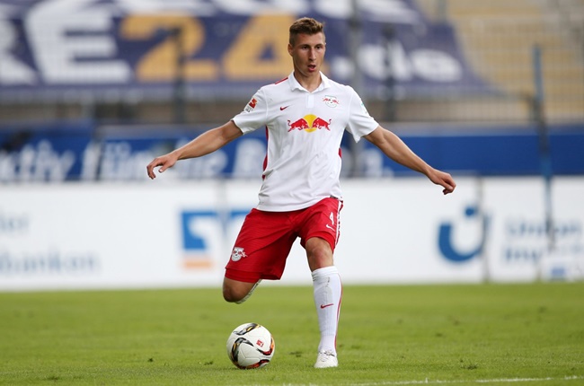 7. Còn đây là Willi Orban - cầu thủ ra sân 37 trận ở mùa này cho RB Leipzig và ghi tới 5 bàn, cùng với đó là 2 đường kiến tạo.