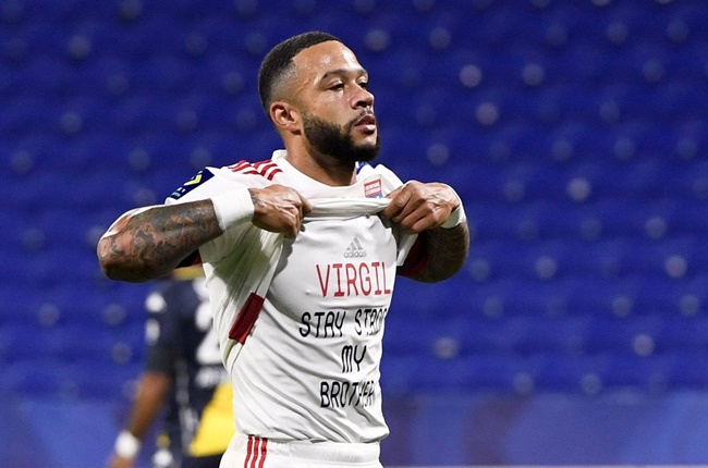 1. Memphis Depay từng gây thất vọng tại sân Old Trafford nhưng lại lột xác ở Lyon. Anh đã bày tỏ ý định chia tay sân Groupama và cả M.U lẫn Barca đều là bến đỗ tiềm năng cho tuyển thủ Hà Lan.