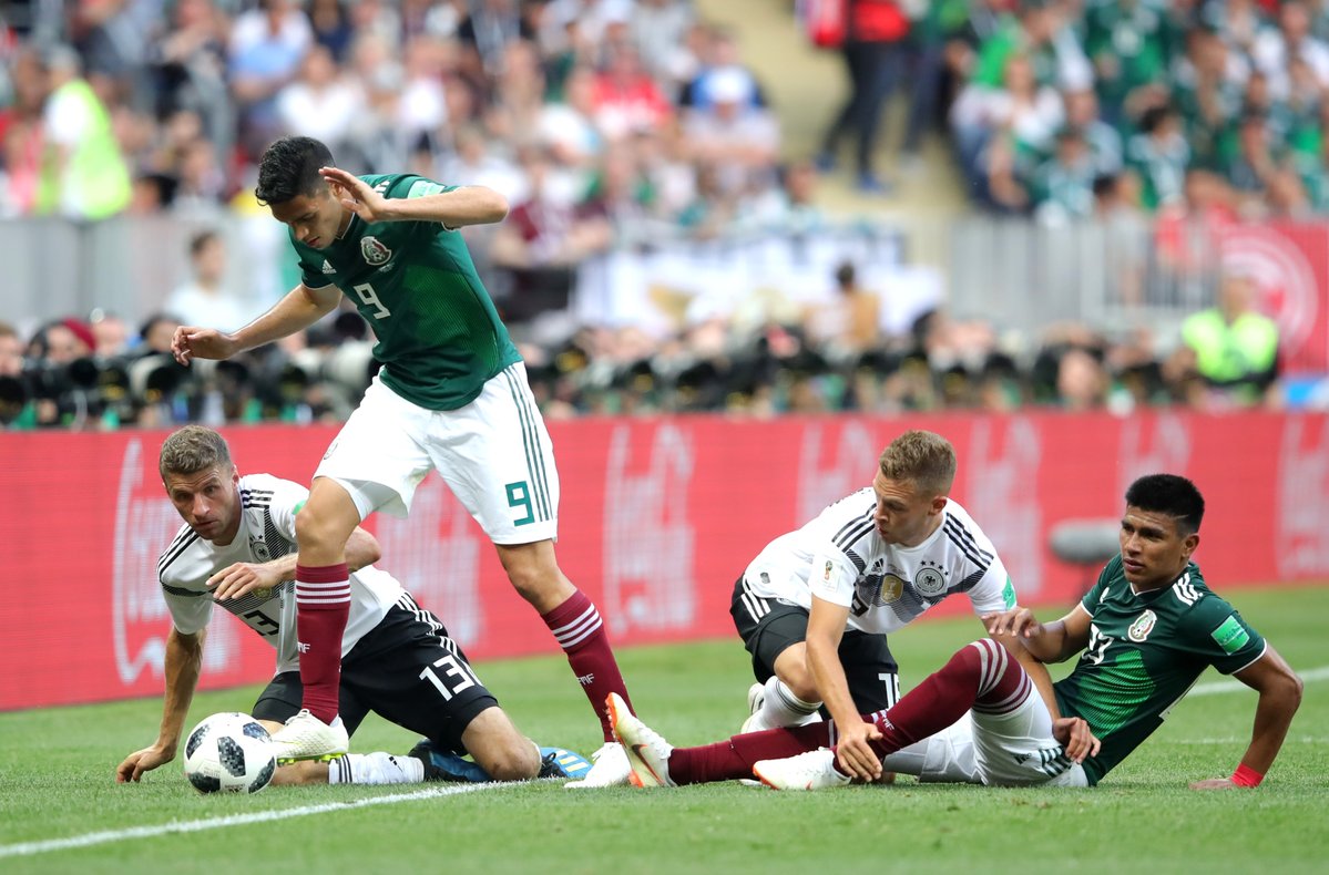 Mexico khiến nhà ĐKVĐ thế giới nhiều lần bò lăn.