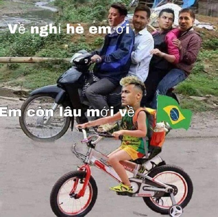 Neymar: Em còn đá tứ kết, còn lâu mới về.