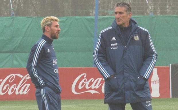 Messi là trợ thủ đắc lực của Bauza. Ảnh: Internet