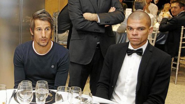 Sau Ronaldo, Pepe và Coentrao dính nghi án trốn thuế. Ảnh: Marca