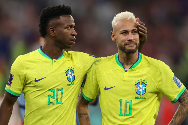 Ảnh bài viết Thành tích của Vinicius Junior so với Neymar ở tuổi 23 tại ĐT Brazil