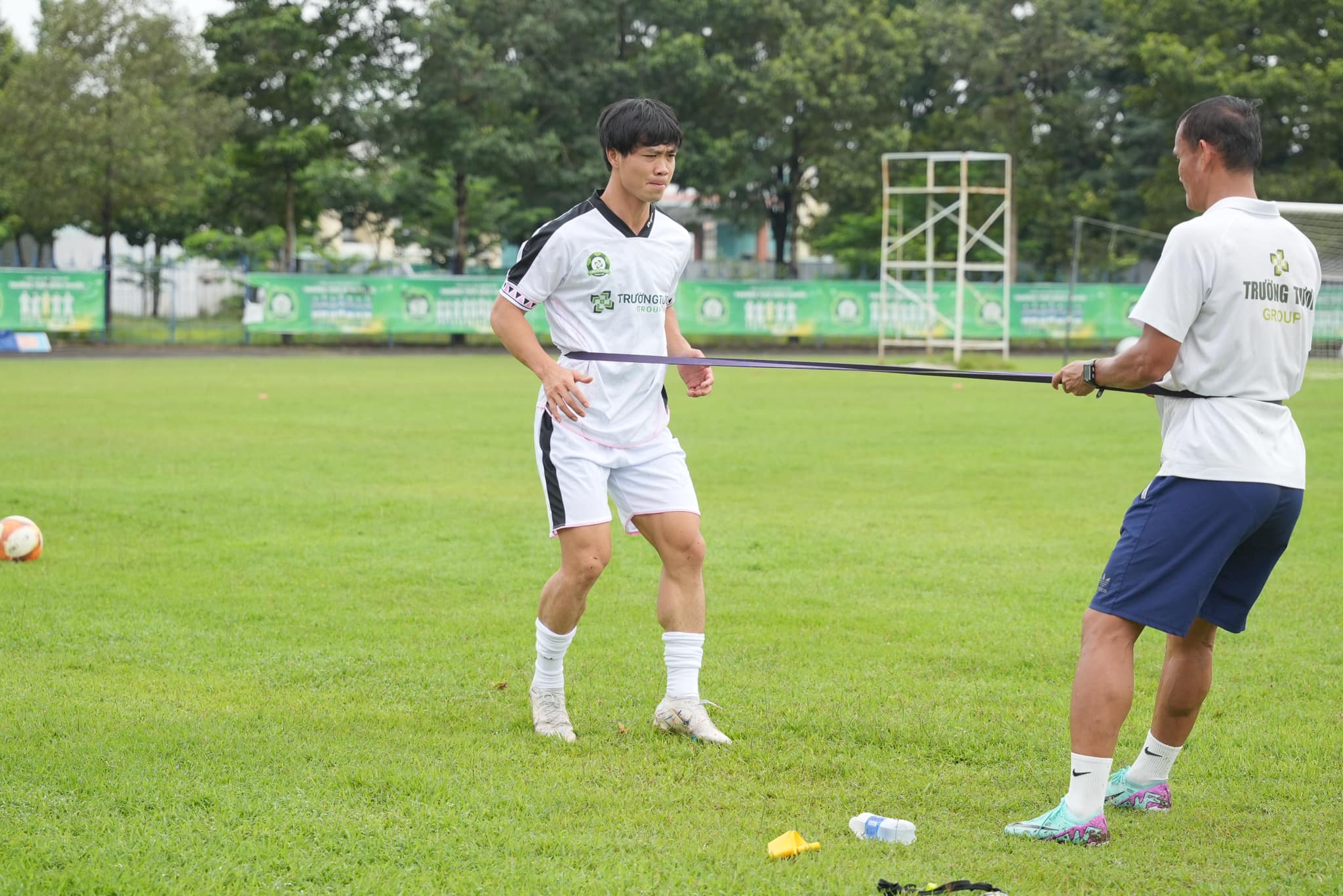 Ảnh bài viết "Công Phượng vẫn là số 0 dưới triều đại HLV Kim Sang-sik"