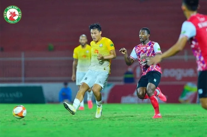 Ảnh bài viết Bị đội Hạng Nhất 'hút máu', Á quân V-League quay lại với sao Việt kiều