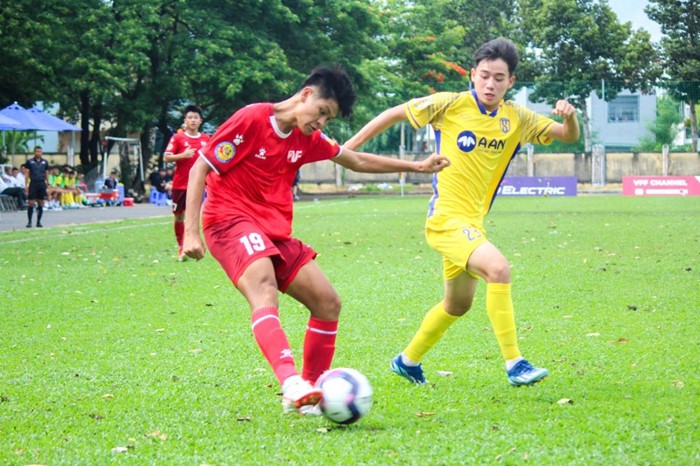 Ảnh bài viết SLNA thua 0-4, đội sổ ở VCK U17 Quốc gia