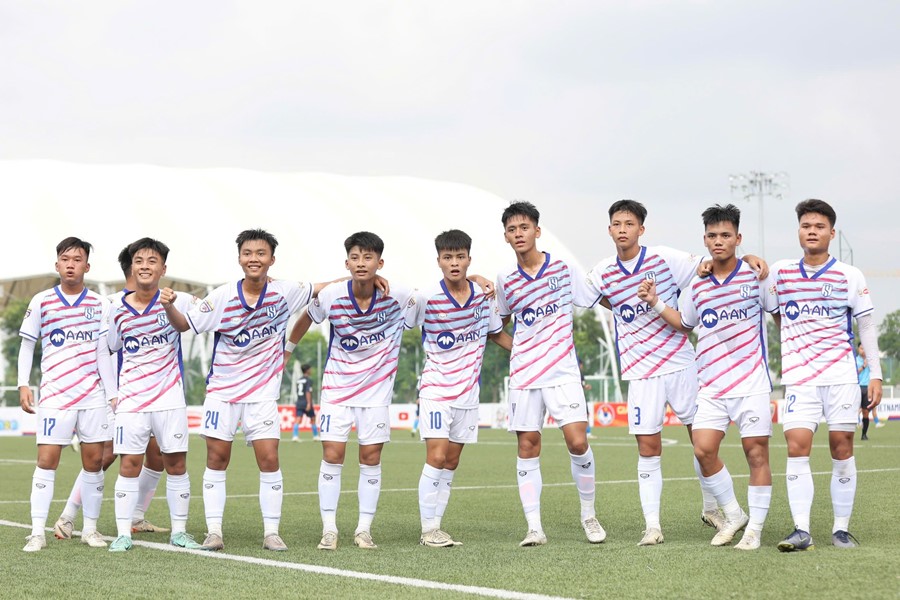 Ảnh bài viết SLNA đè bẹp HAGL, Long An thảm bại trước Thanh Hóa ở VCK U15 Quốc gia