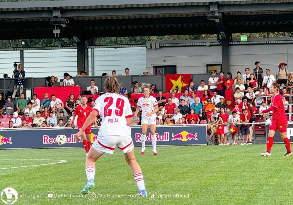 Ảnh bài viết Nữ Việt Nam nhận lời khen, kết quả lượt 3 giải futsal U20 quốc gia