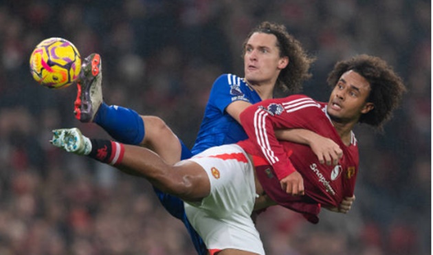 Ảnh bài viết  Chuyển nhượng tối 13/11: Juventus nhắm Zirkzee; Arsenal theo đuổi hiện tượng Serie A