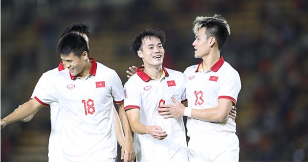 Ảnh bài viết SVĐ Lào liên tục 'đắt khách' trước ngày đón tiếp ĐT Việt Nam