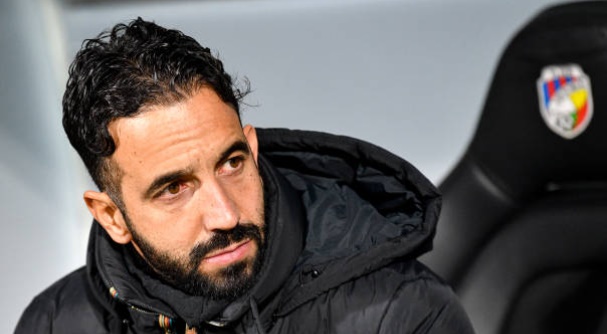 Ảnh bài viết Amorim gây bất ngờ với hàng công MU đấu Man City