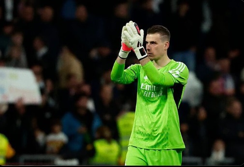 Ảnh bài viết Arsenal làm điều điên rồ ở vị trí thủ môn?